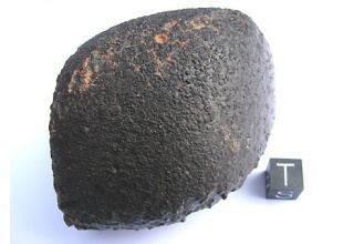 NWA 4753 CV3 (prov)       Carbon. Chondrite, 273.8 g, MM